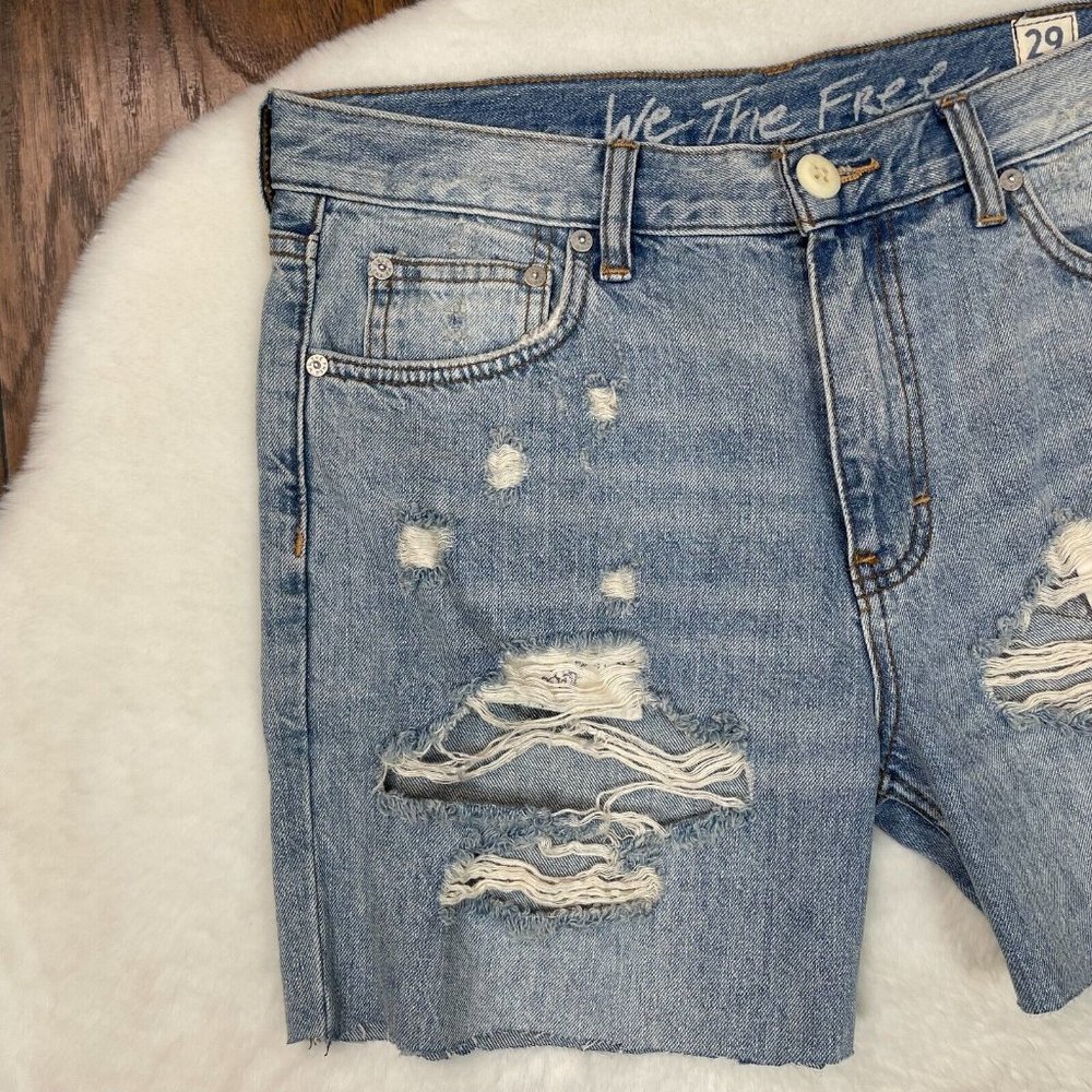 We the Free People Denim Shorts 29 Light Wash Blue Distressed Women - Picture 4 of 13